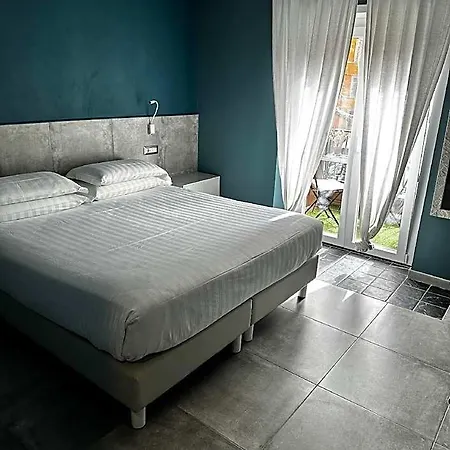 Intrasteverehouse Hotell 3*