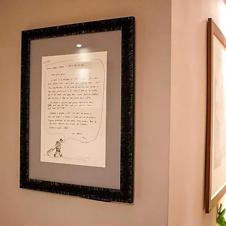 Hotell Intrasteverehouse Rom