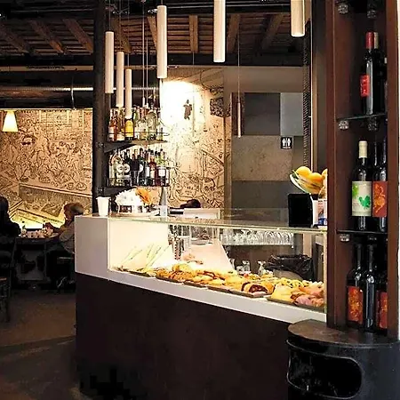 Intrasteverehouse Hotell 3*